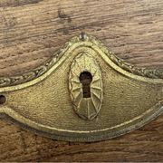 4 antique bronze/gilded brass lock plates Louis XV furniture Na
