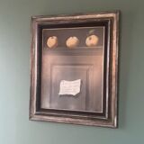 Peinture classique, nature morte dans un cadre en bois
