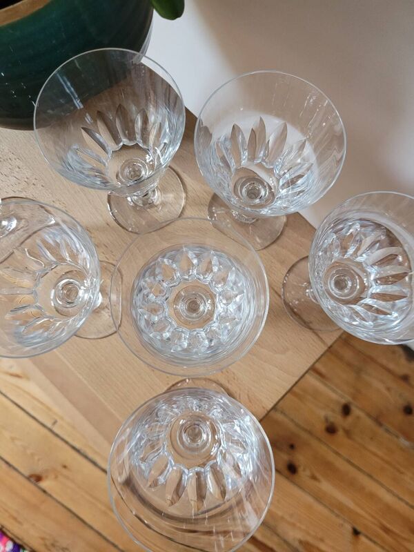 Lot de 7 verres à vin Baccarat Côte d'Azur