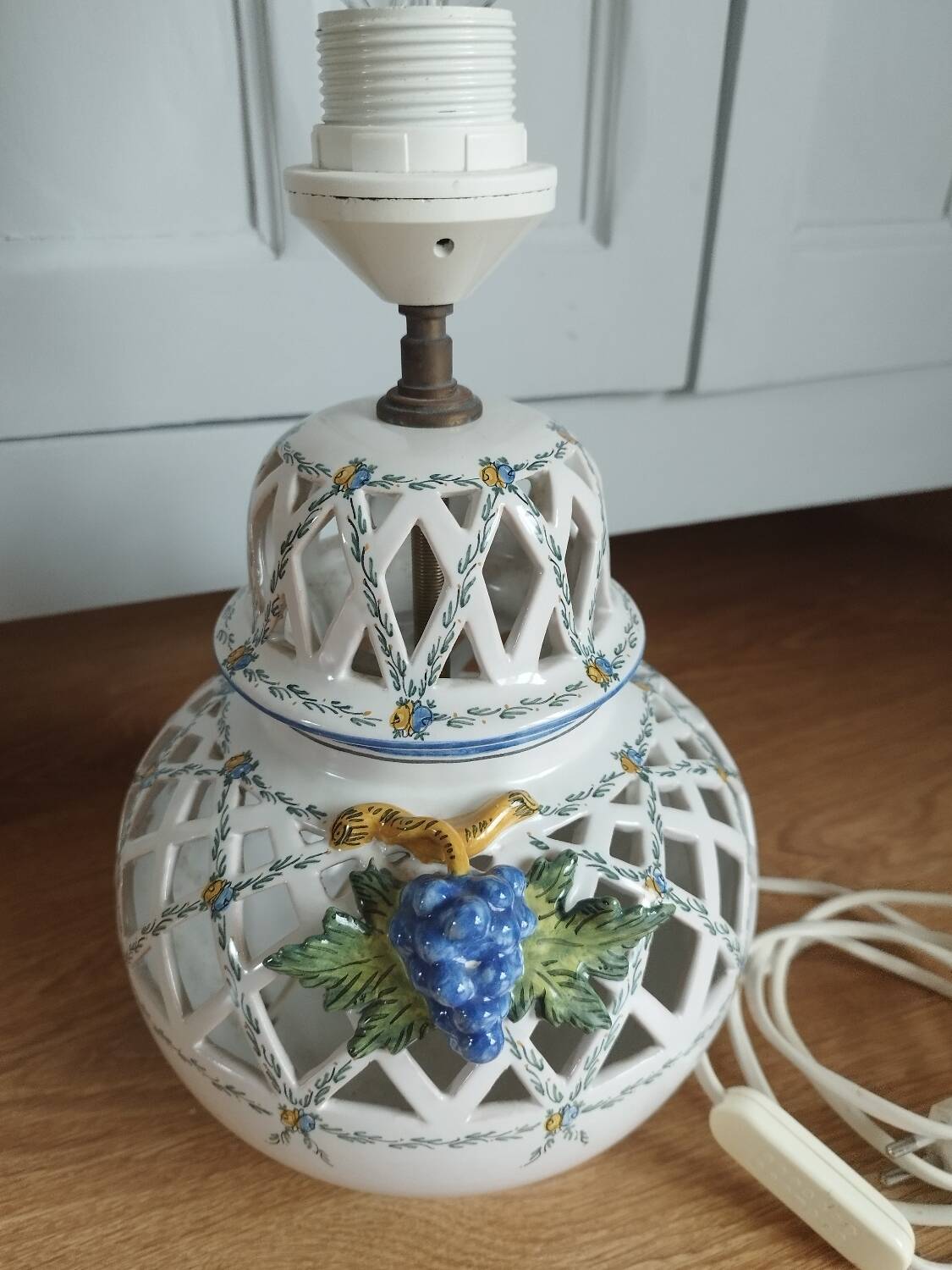 Lampshade with openwork from the Malicorne pottery.