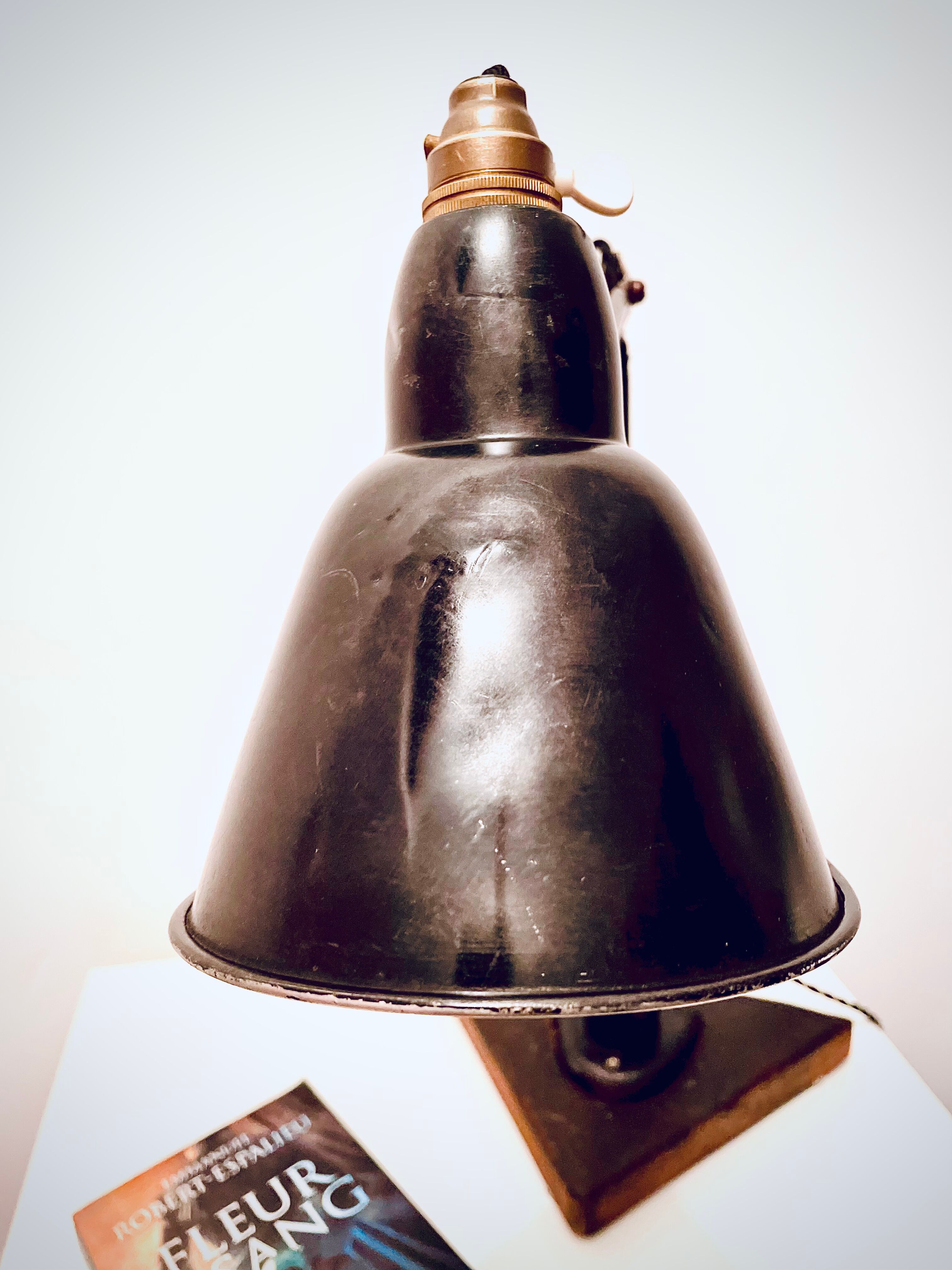 Mazda workshop wall lamp