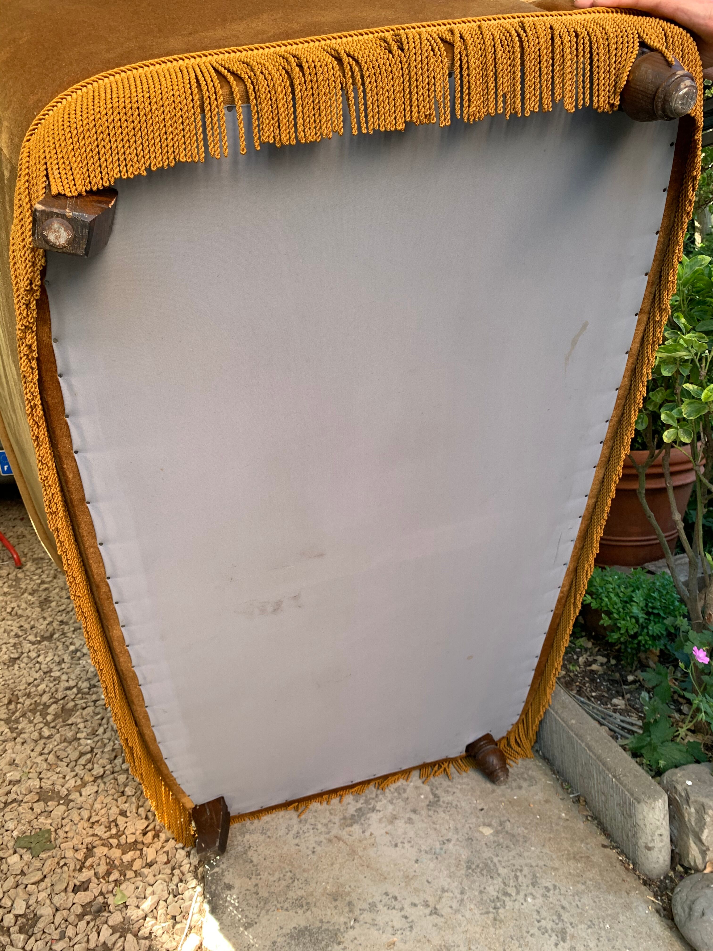 Golden velvet toad sofa