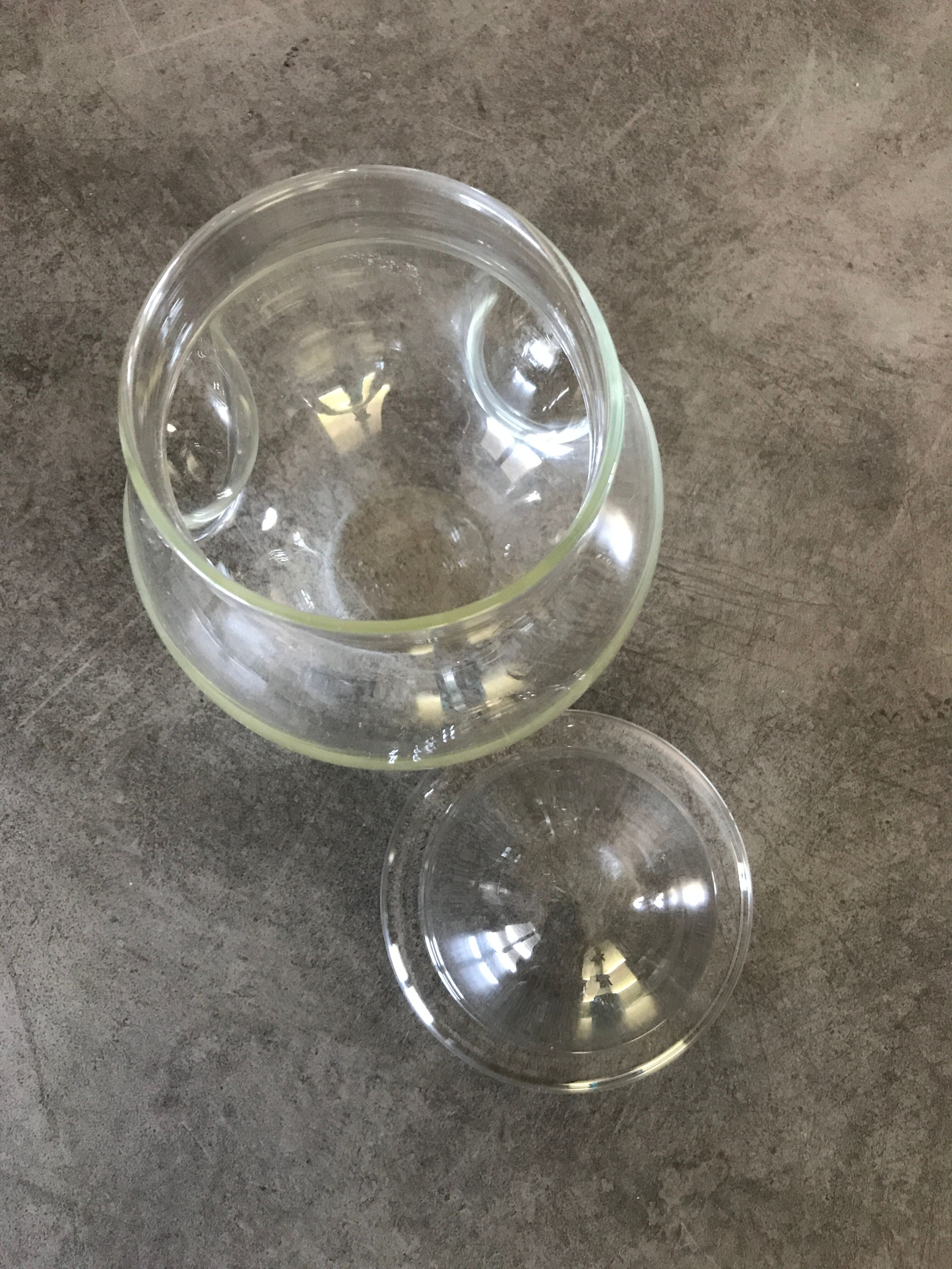 Jar type bonbonnière in translucent glass shape round modernist