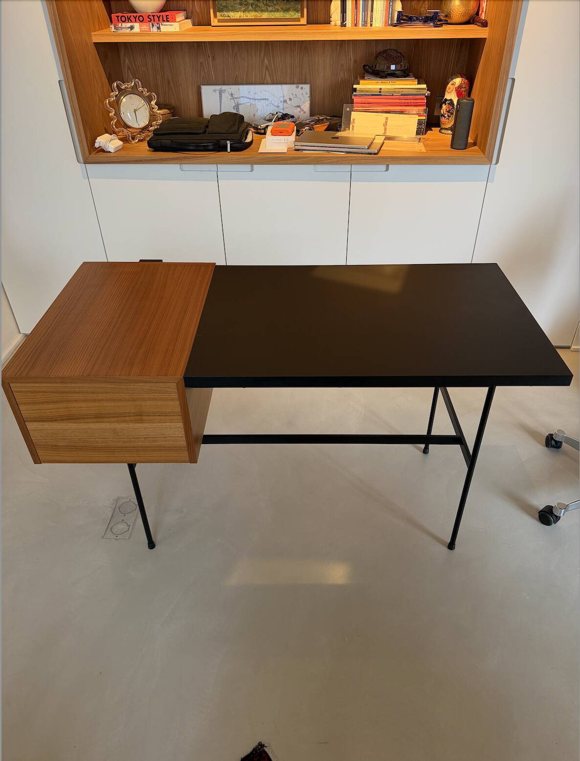 Desk Pierre Paulin CM 141 Edition Ligne Roset