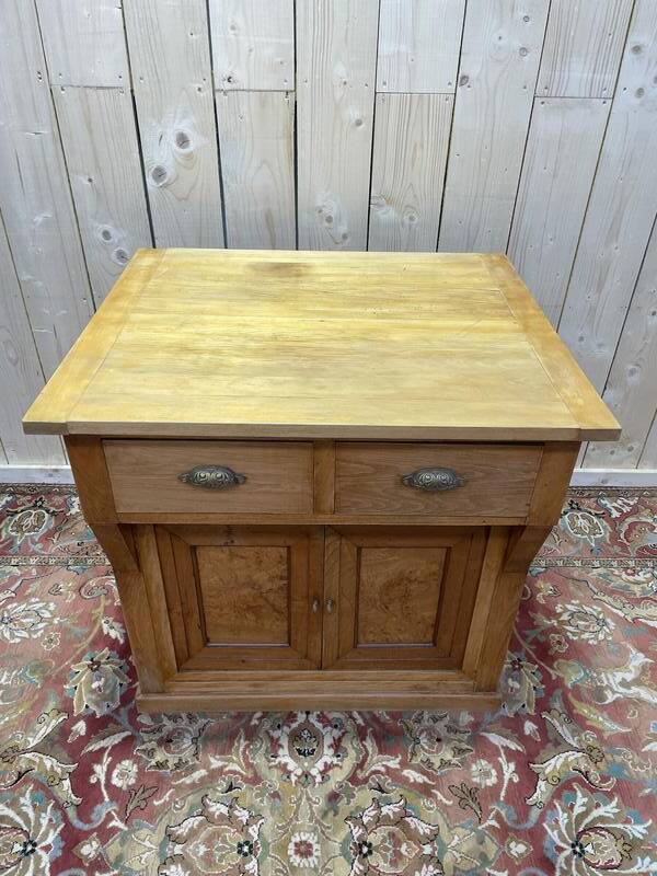 Comptoir de magasin en verre massif