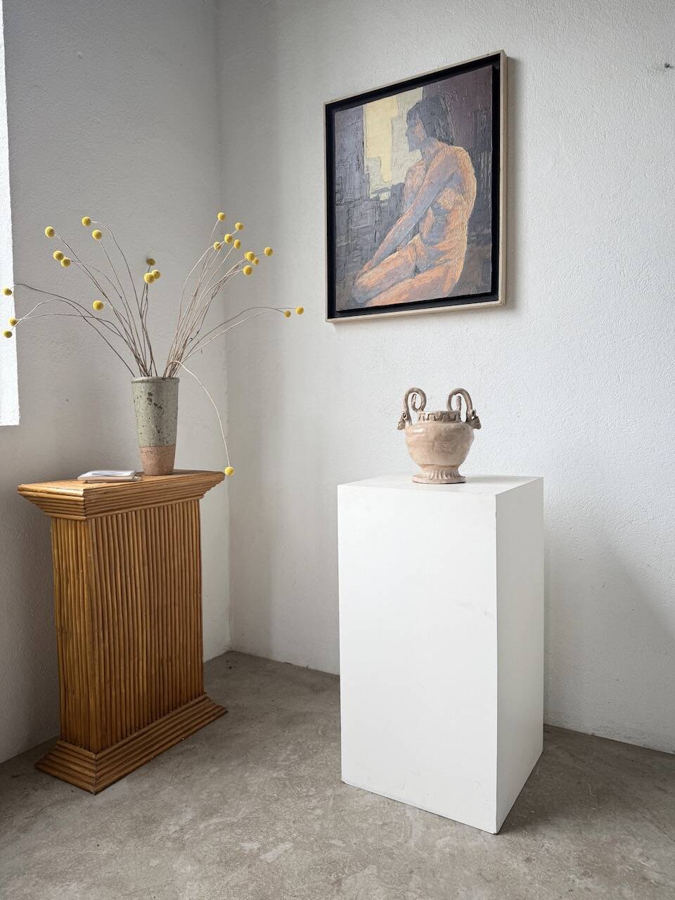 Ceramic bowl with ram heads