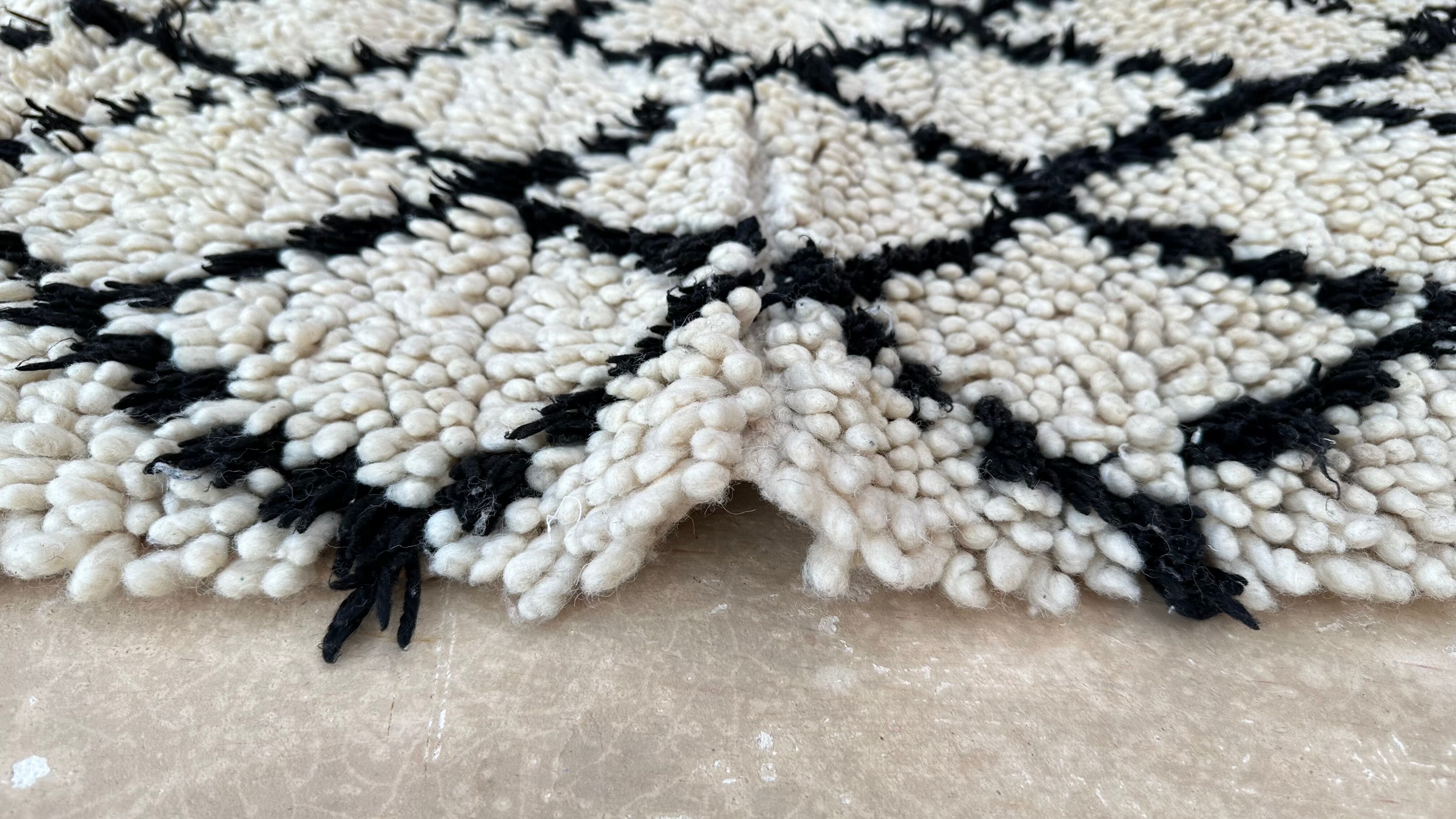 Moroccan carpet 85x262cm