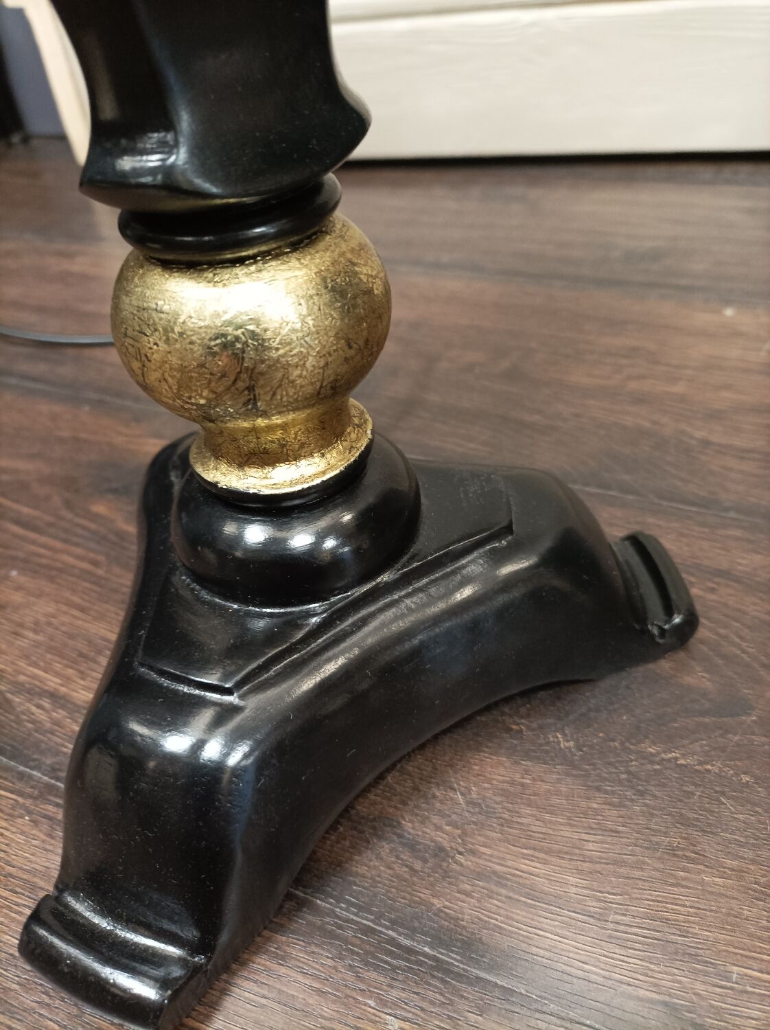 Lacquered wood lamp style Napoleon III