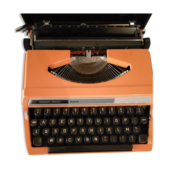 Machine à écrire silver-reed 200