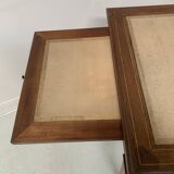 Bureau de style Directoire en acajou et placage XX siècle