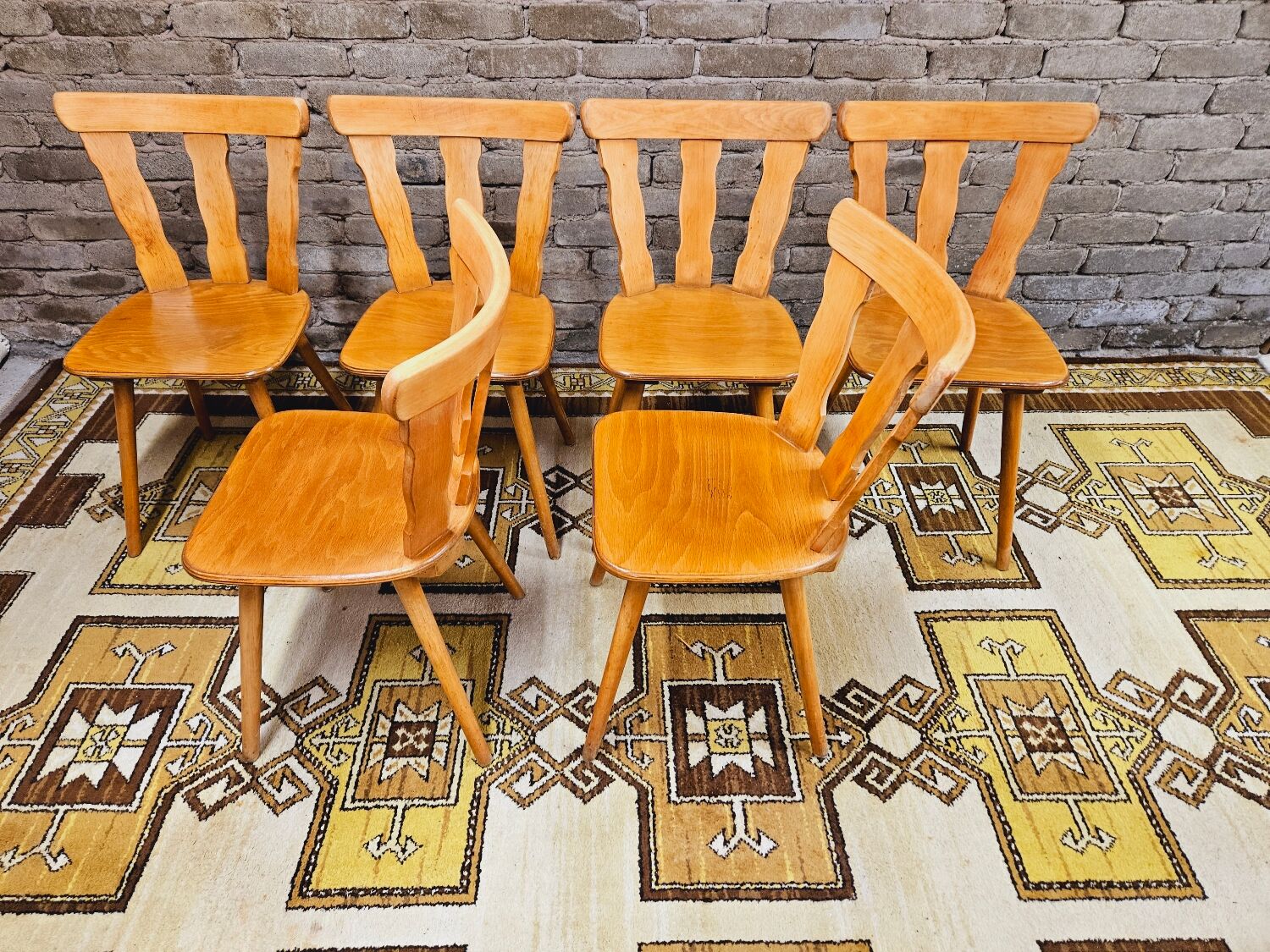 Series of 6 bistrot chairs year 1970