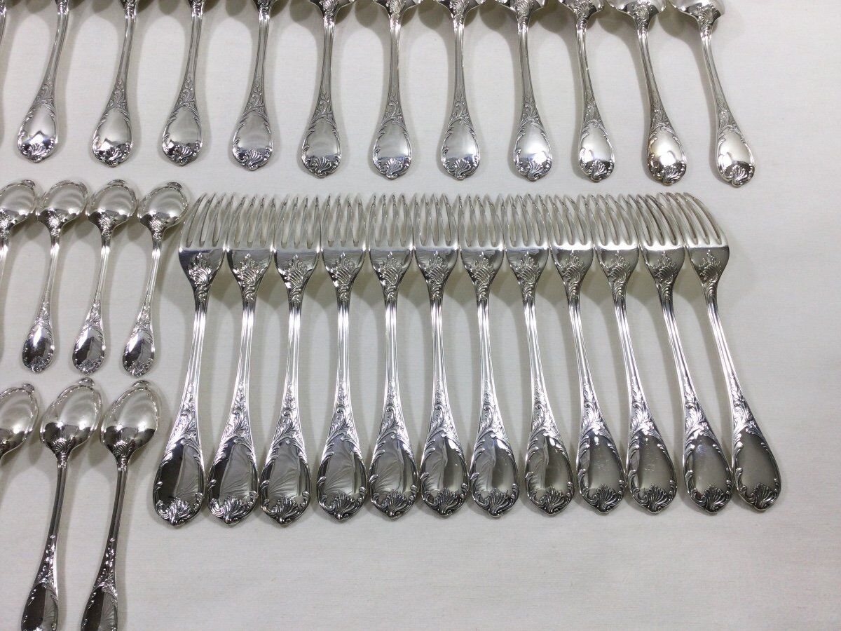 Ménagère 63 pièces Christofle modèle Marly