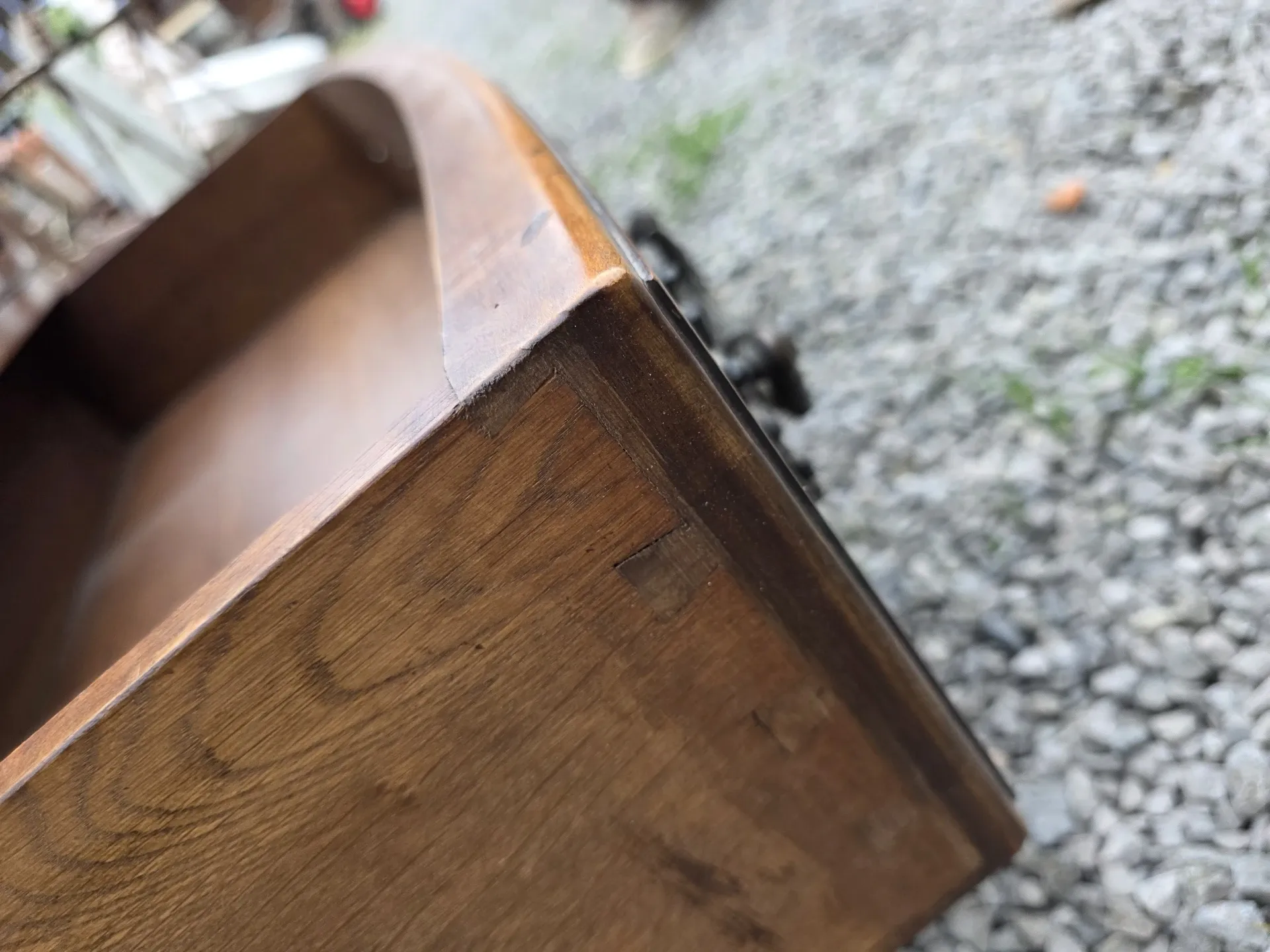 Curved Louis XV style chest of drawers in solid walnut