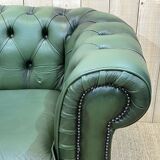 Chesterfield sofa in green leather 3 places from the 80s
