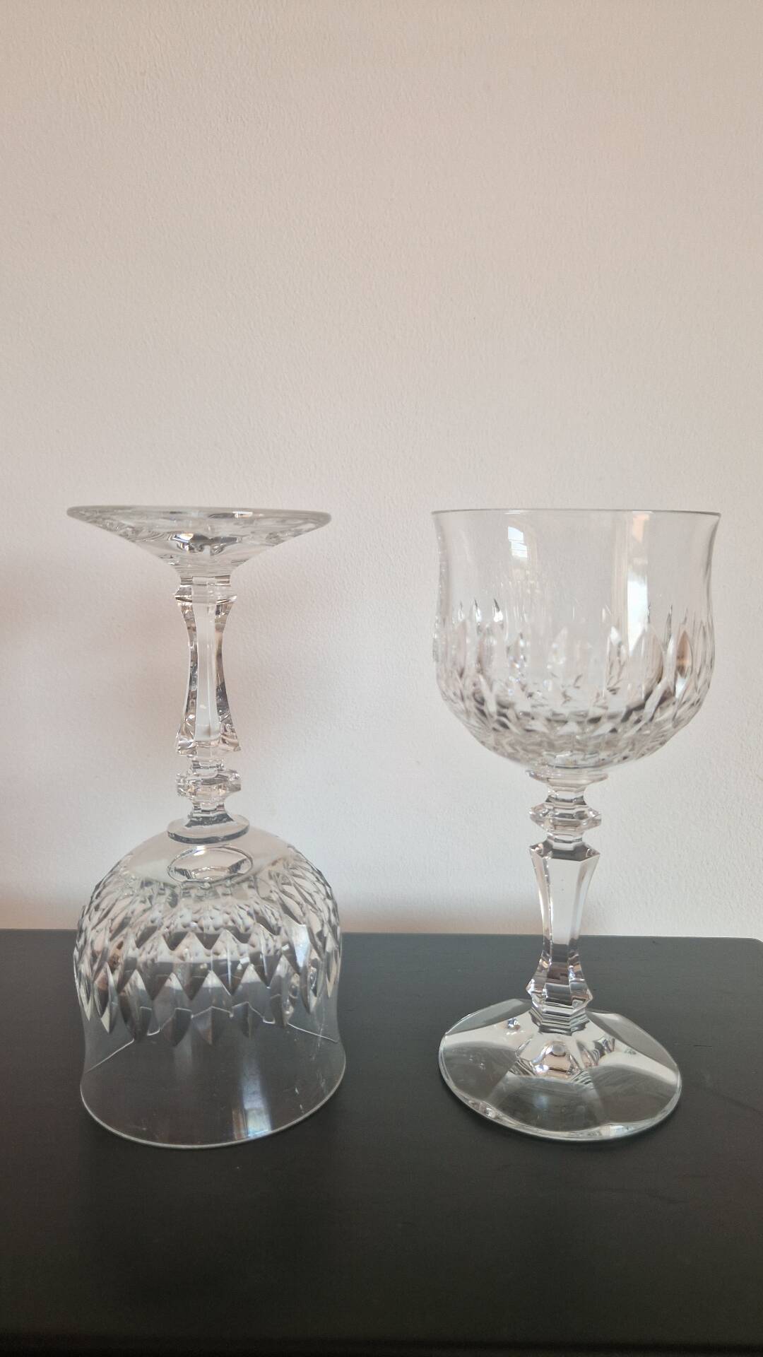 Pair of cut crystal wine glasses Schott Zwiesel