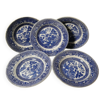 Set of 5 Amandinoise Hollow Plates by Saint Amand, 19th Century Willow Pattern Decor