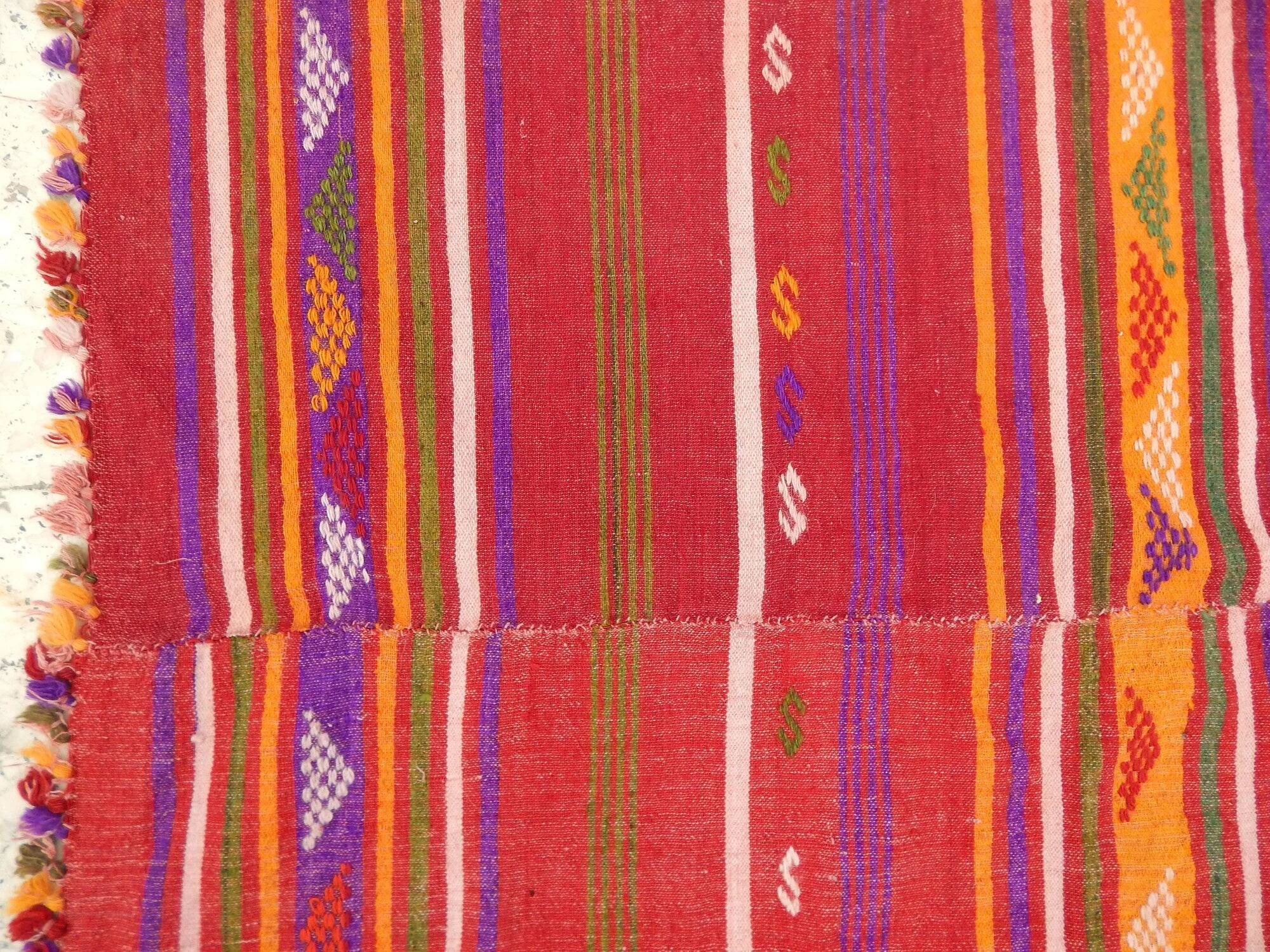 Vintage Turkish kilim, handwoven, 151x246 cm.
