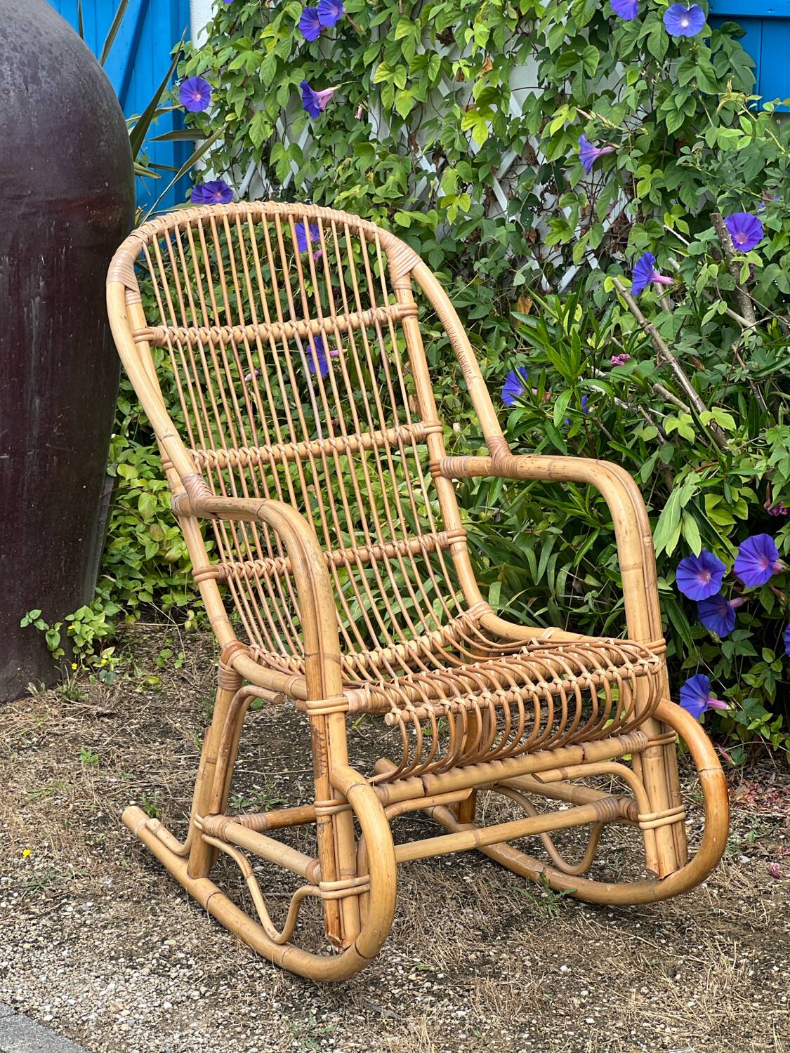 Rocking chair