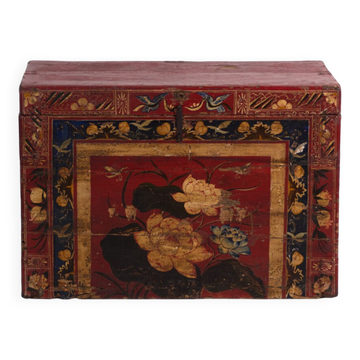 Antique chest painted vermilion red made of pine – China, circa 1900
