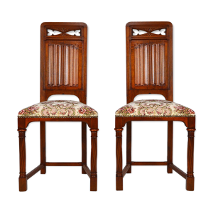Paire de chaises néo-gothique