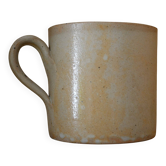 Tasse en grès