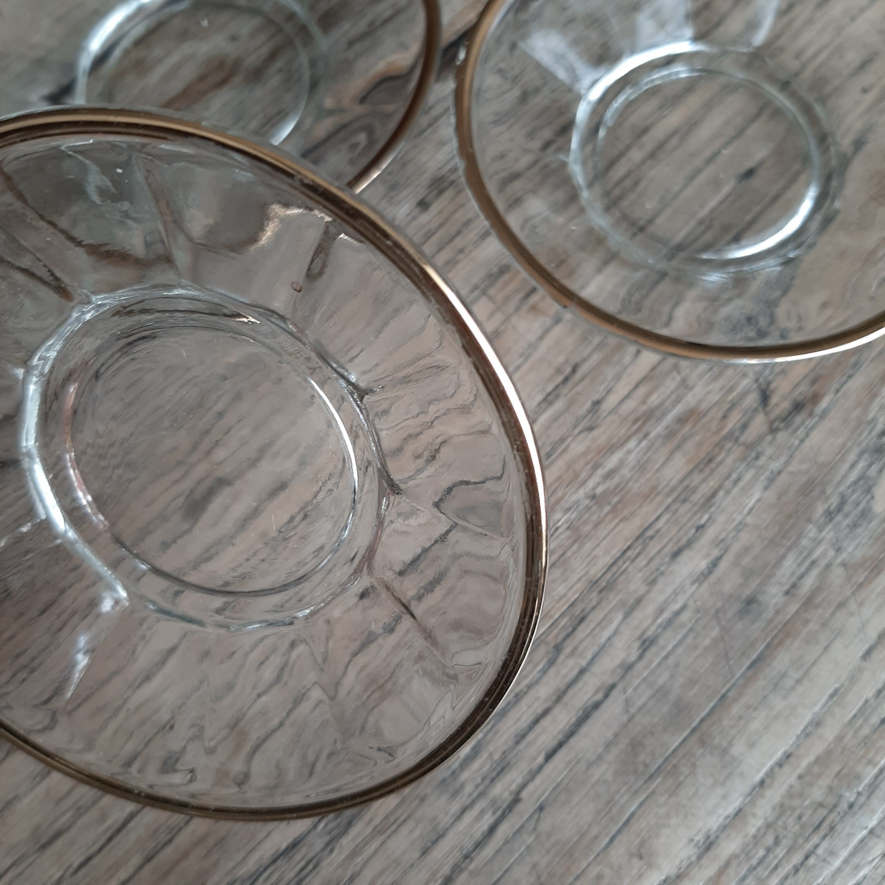 Lot 6 glass cups and gilding