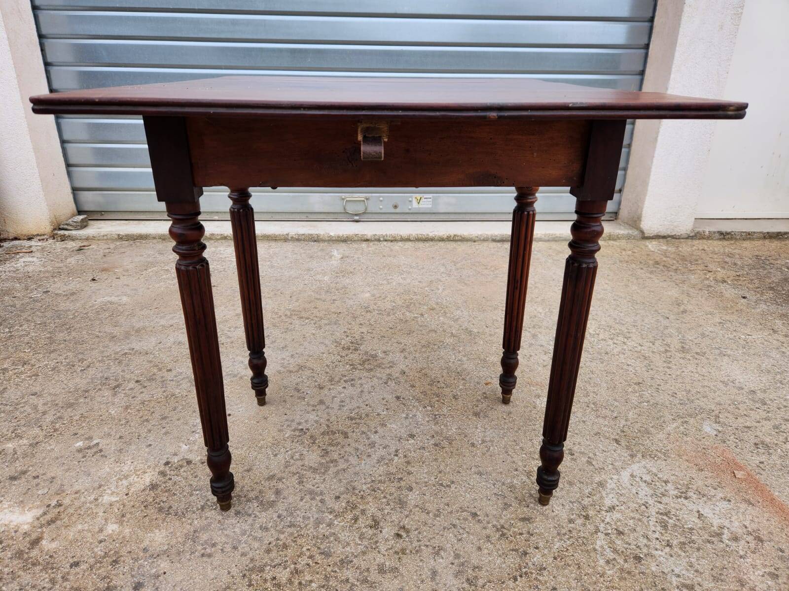 19th century period drop-leaf coffee table