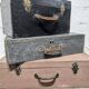 Valise en bois vintage