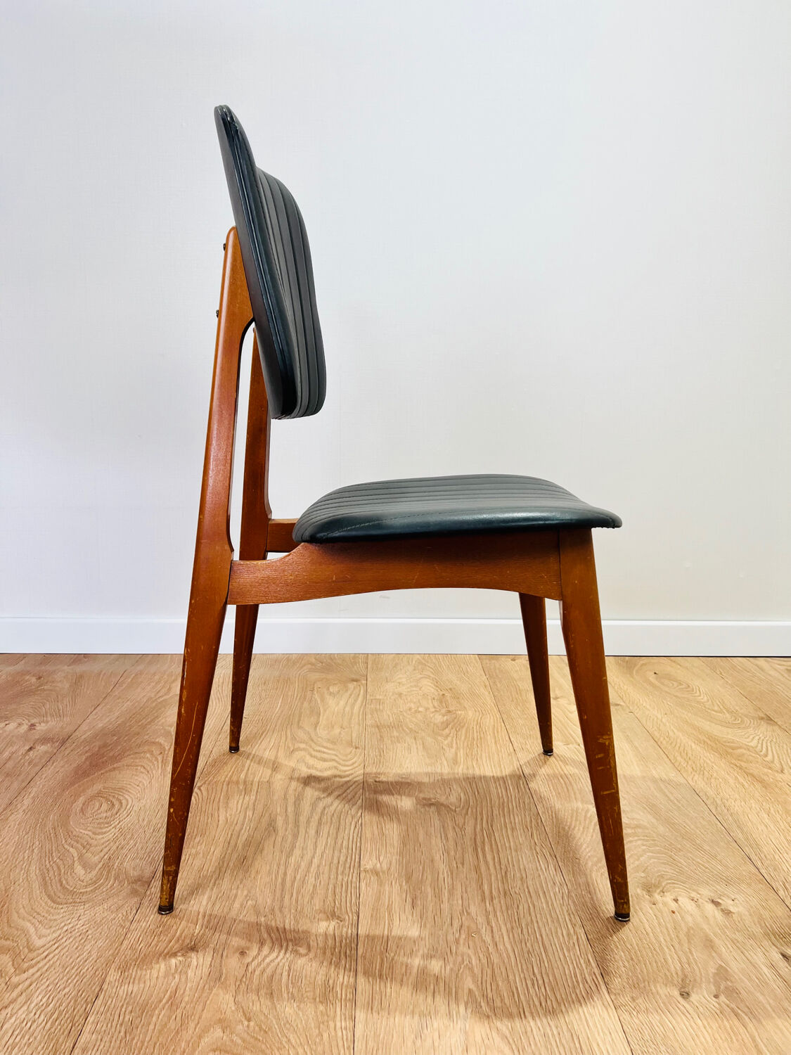 Scandinavian chair
