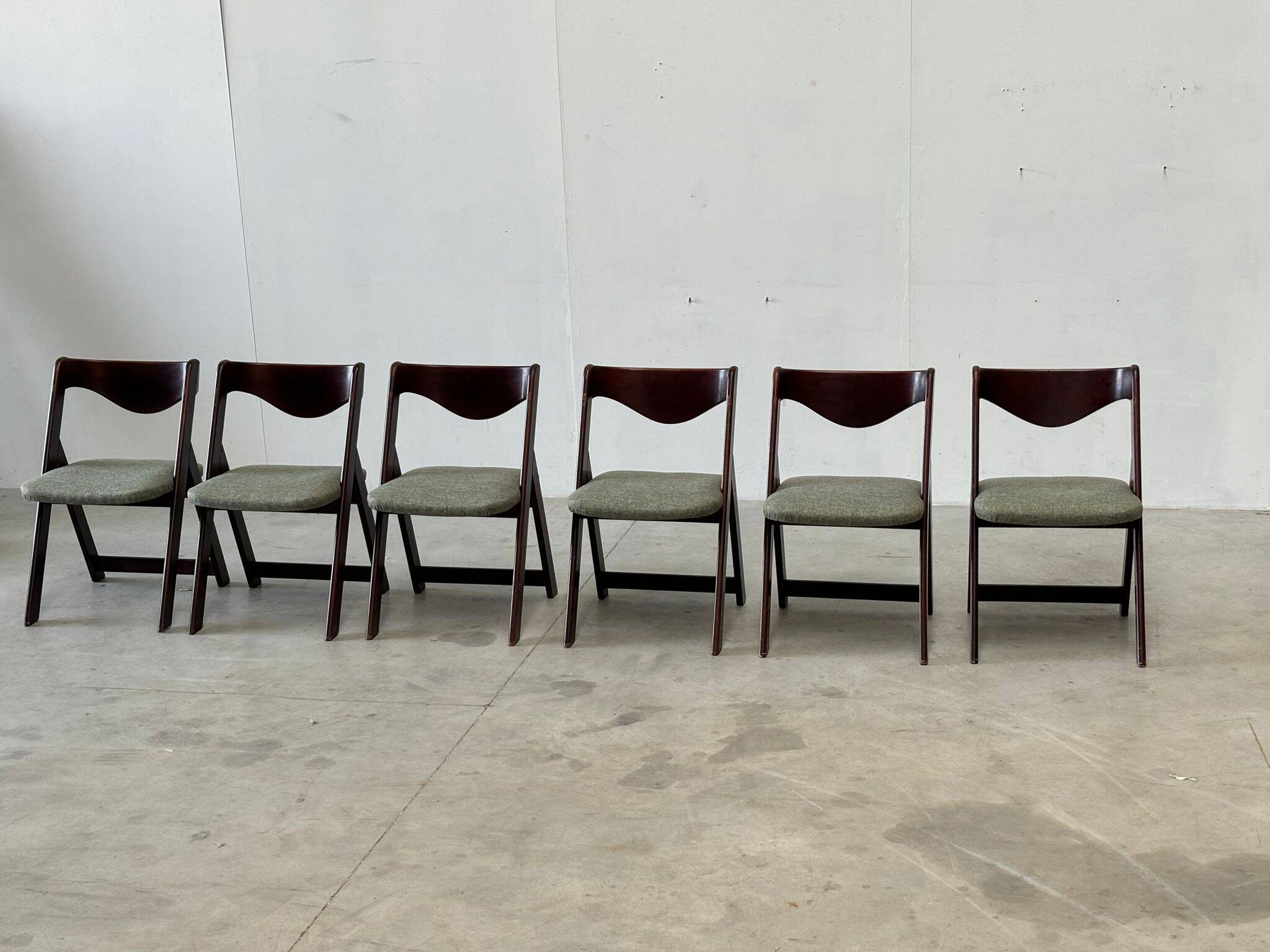 Mid century  italian dining chairs, 1960s
