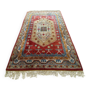Grand tapis oriental
