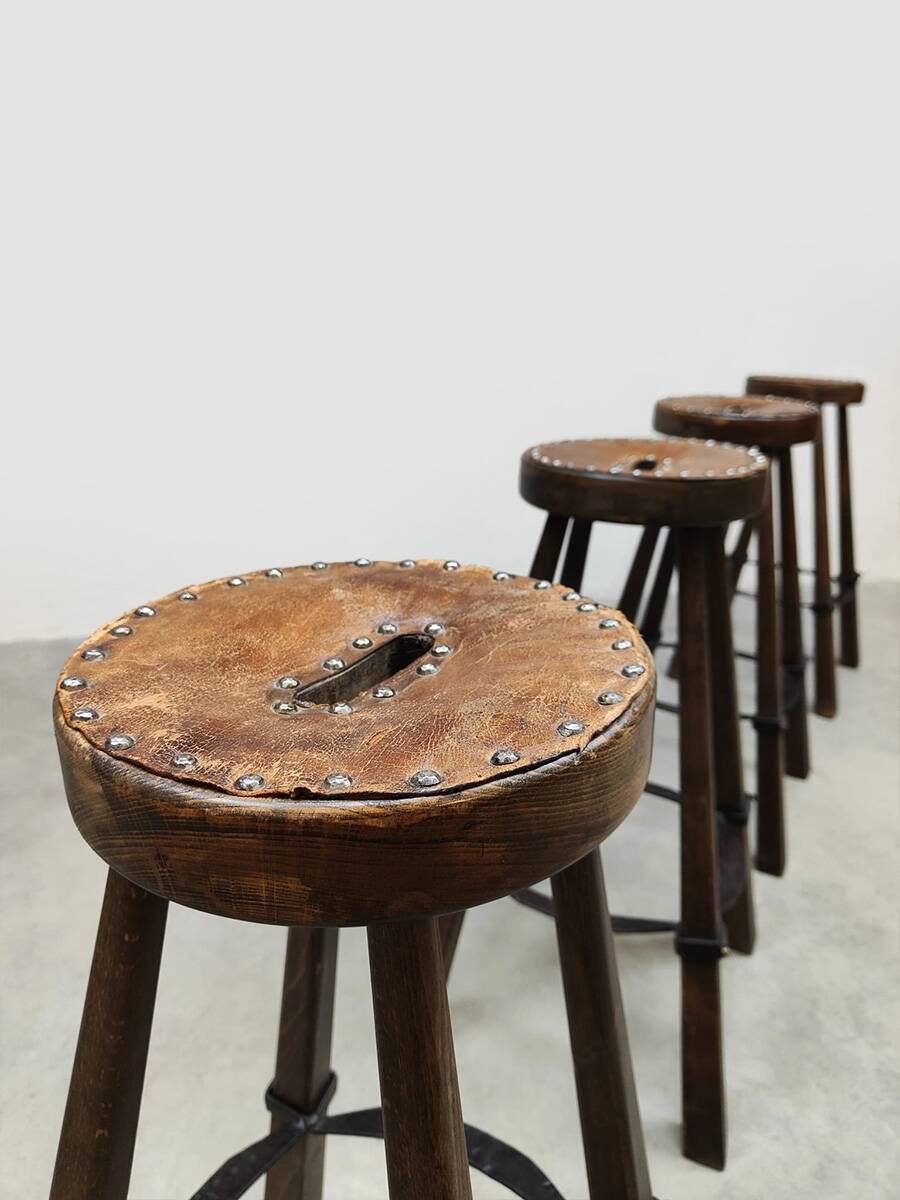 Vintage Spanish leather barstools 'Brutalism'