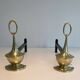 Paire de Chenets en Bronze Néoclassiques en Forme de Lampes Antiques à Anne