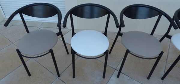 6 Chaises de style gondole structure métallique cossu et simili cuir