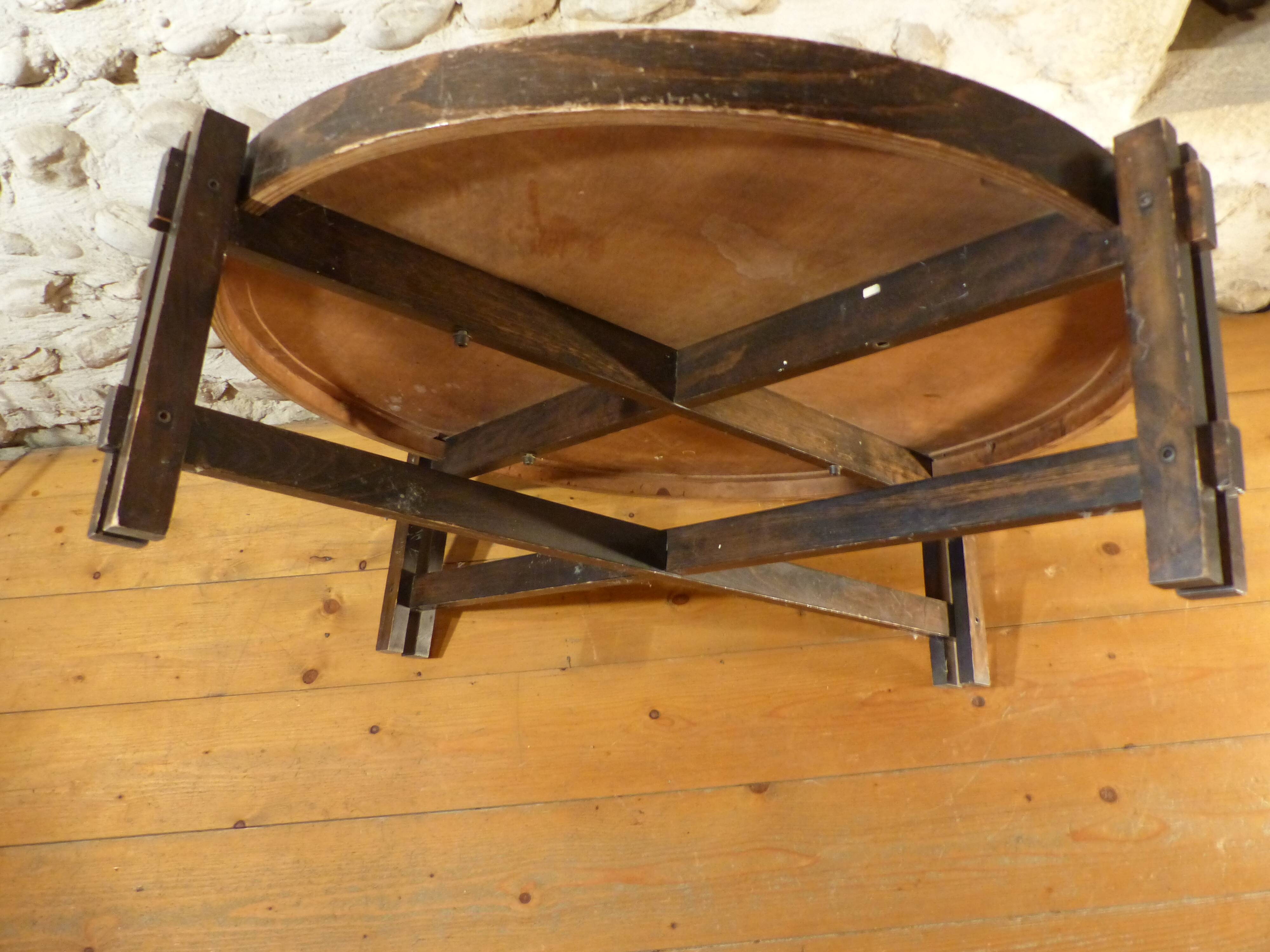 Roundtable by Roger Capron Vallauris France