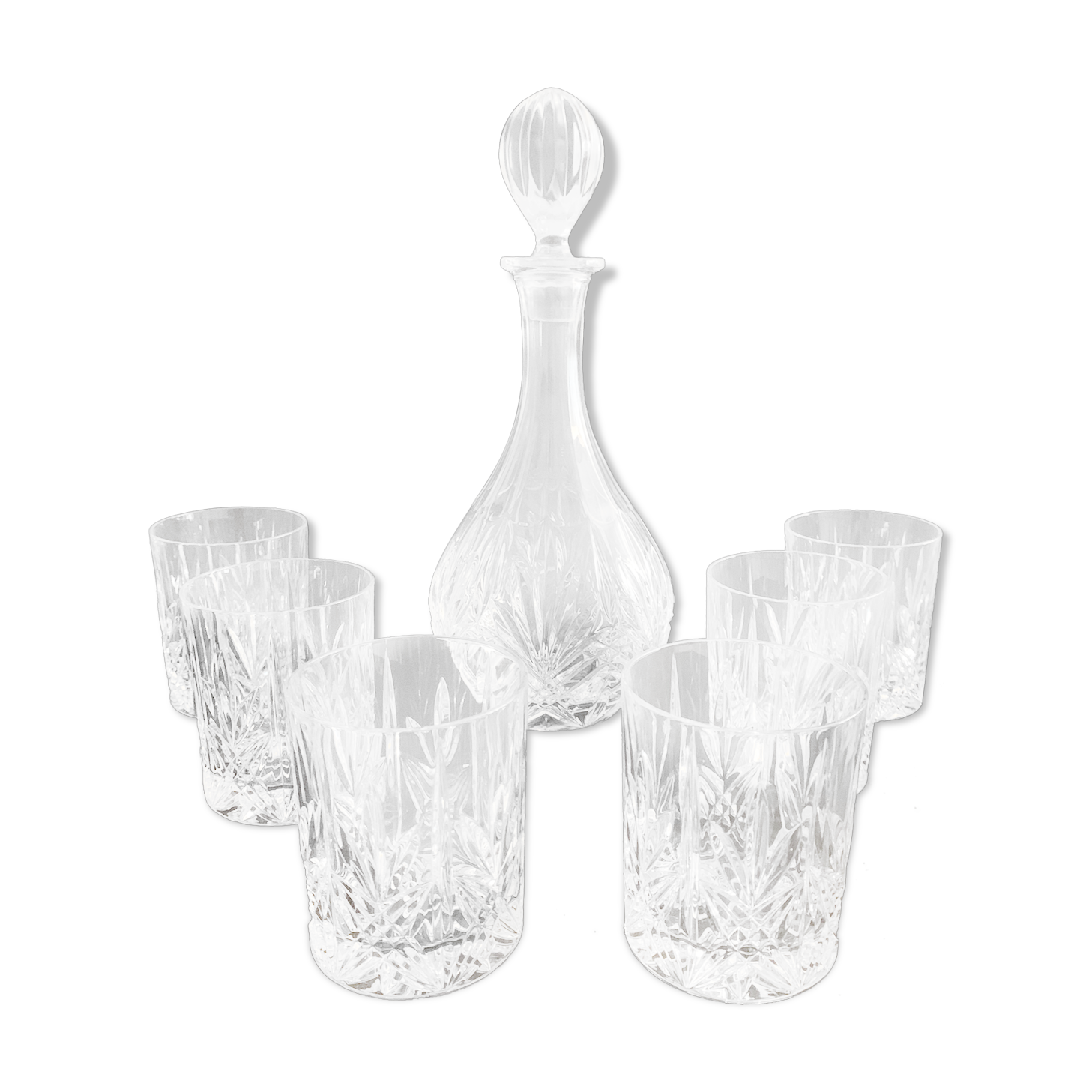 Crystal decanter and its six glasses