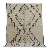 Handmade wool Berber rug 195 x 155 cm