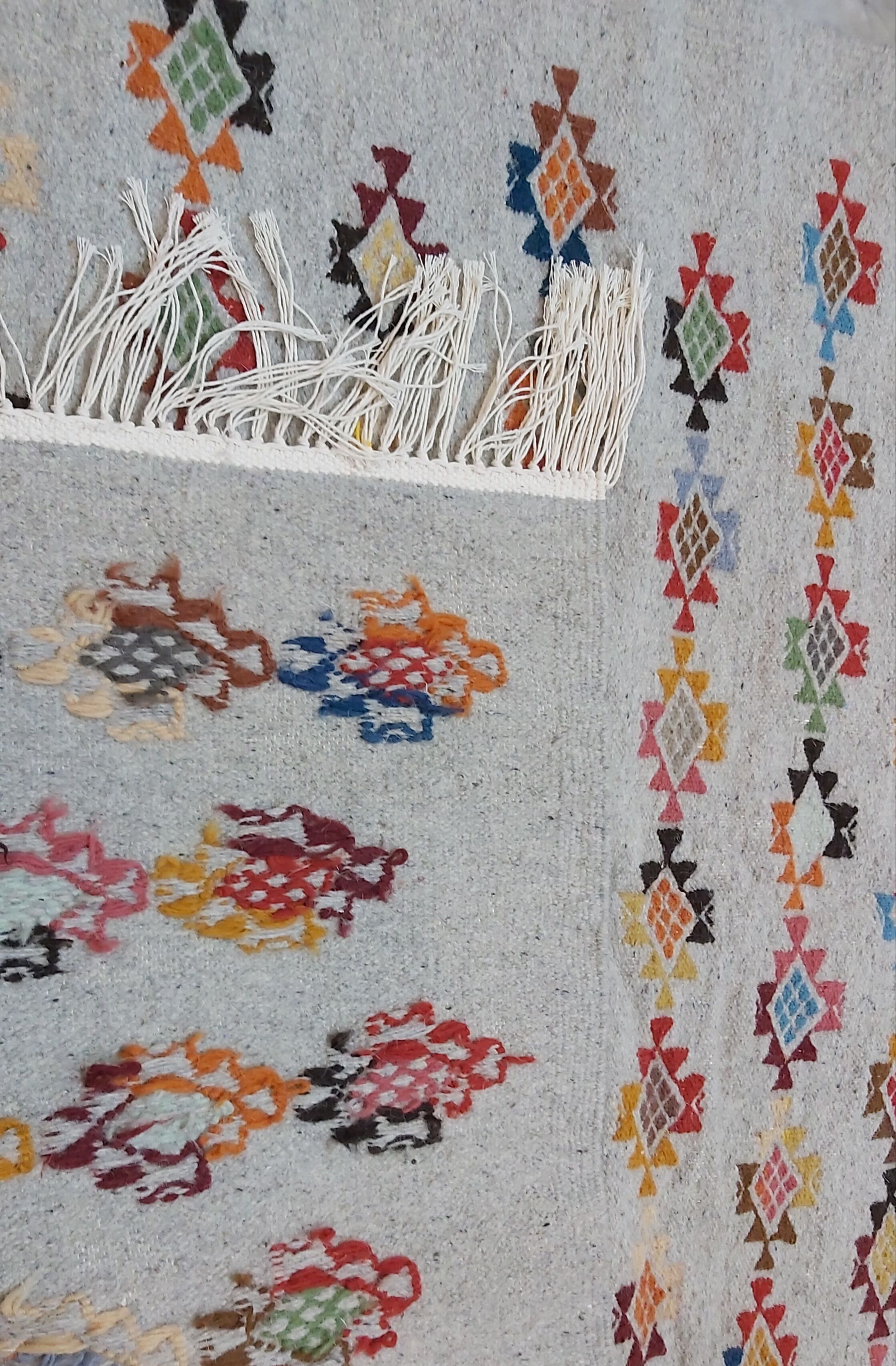 Handmade Berber handmade grey carpet 124x186cm