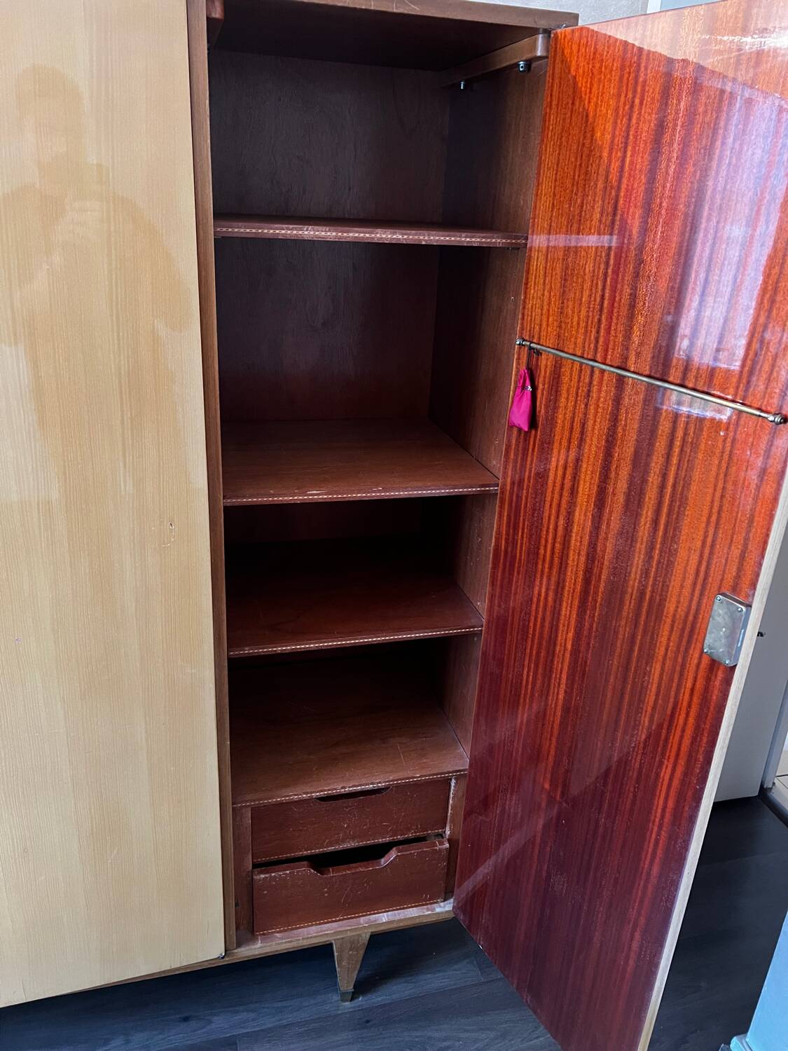 4-door mahogany wardrobe