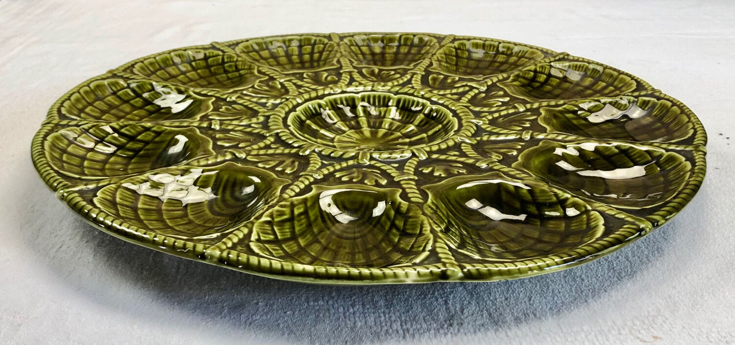 Oyster dish barbotine Sarreguemines