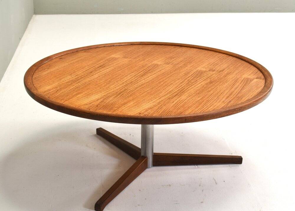 Vintage Dutch round coffee table in teak by Martin Visser for Spectrum, 1960s