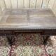 Bureau plat en chêne massif de style Renaissance
