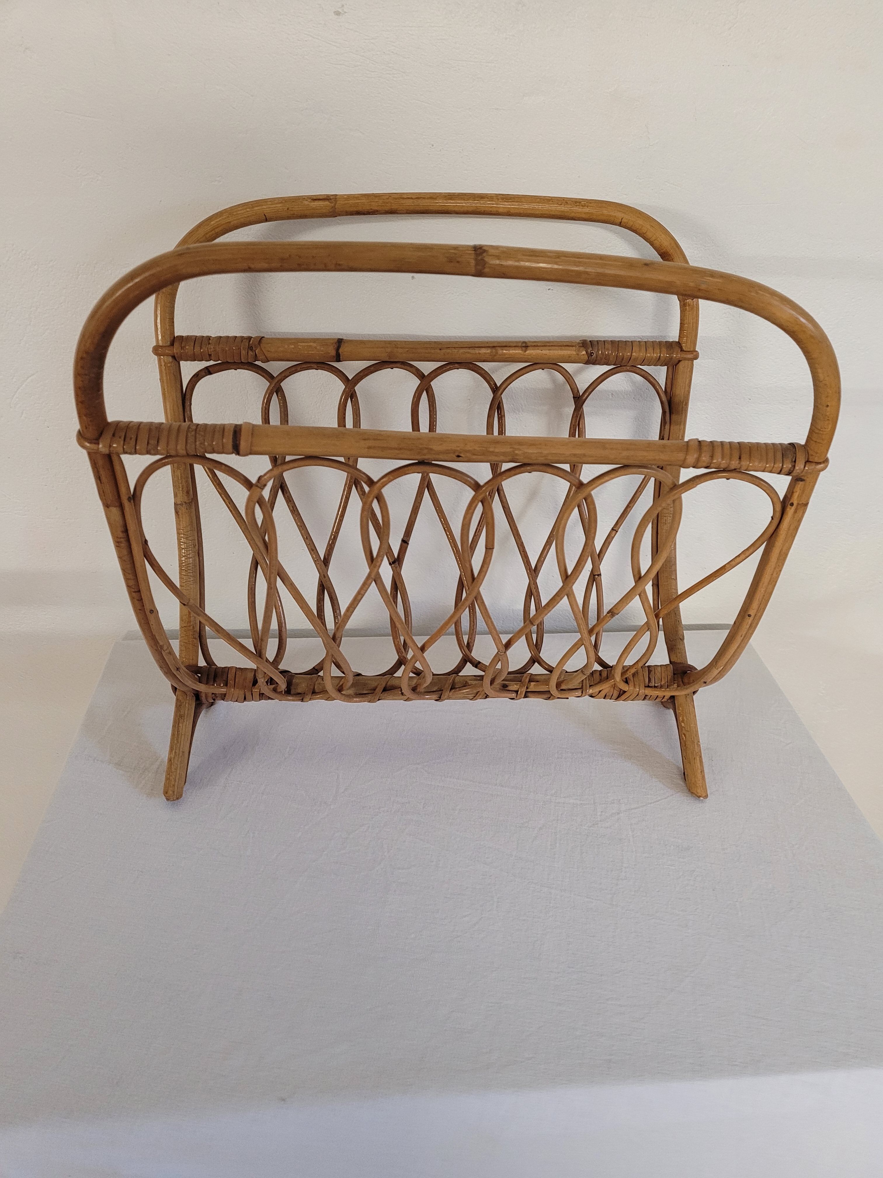 Rattan magazine holder