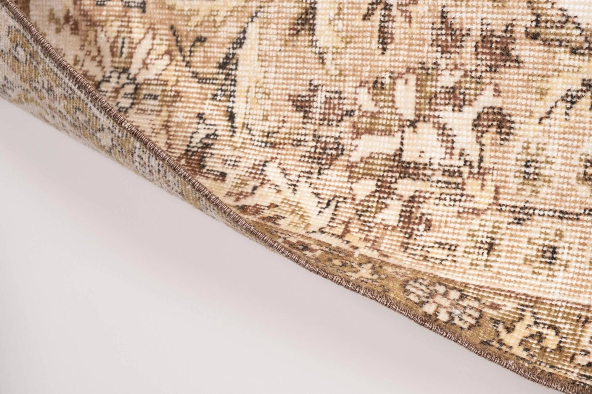 Vintage Turkish Oushak rug 211x320 cm