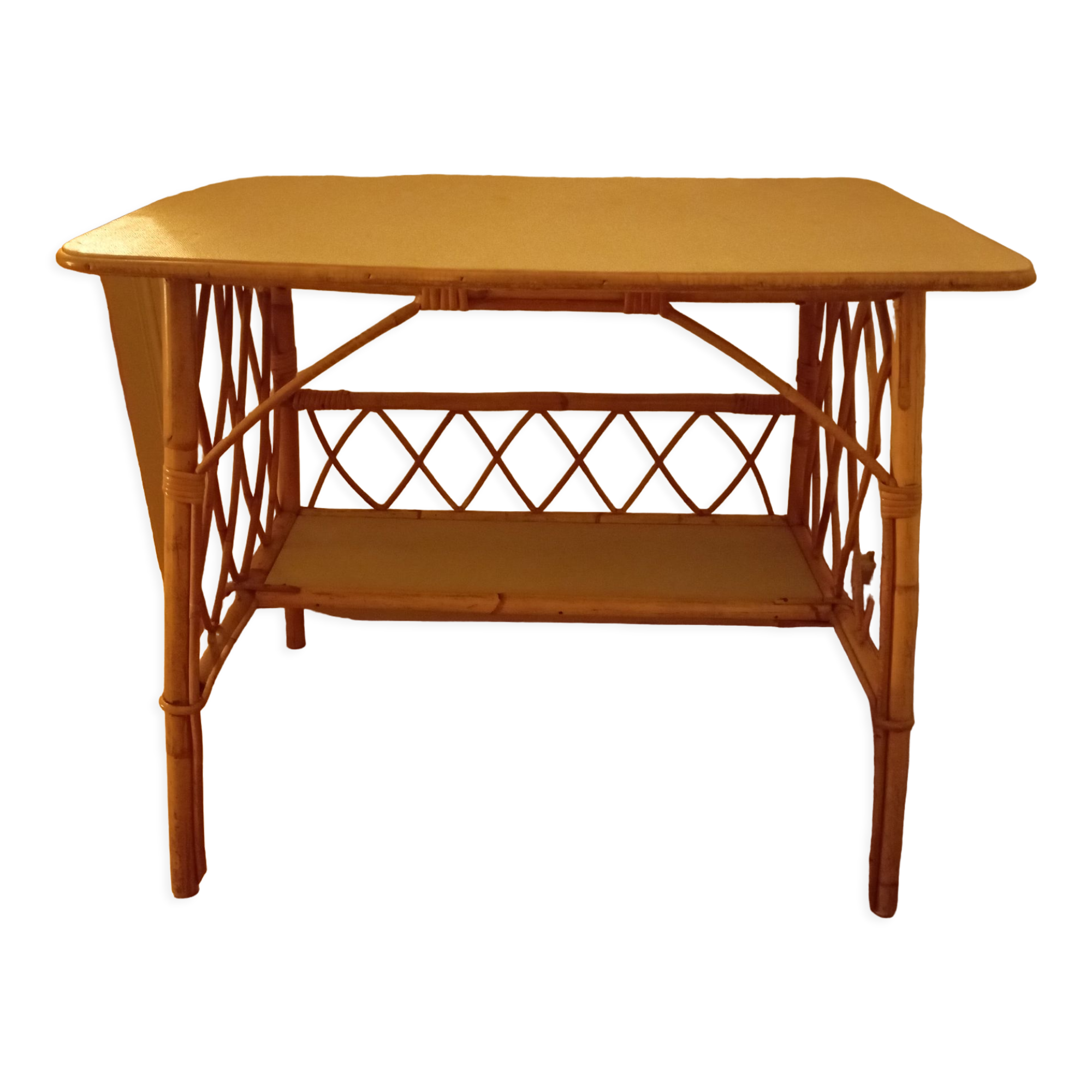 Rattan & wicker desk