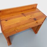 Vintage pine desk with sled legs from the 70s and 80s