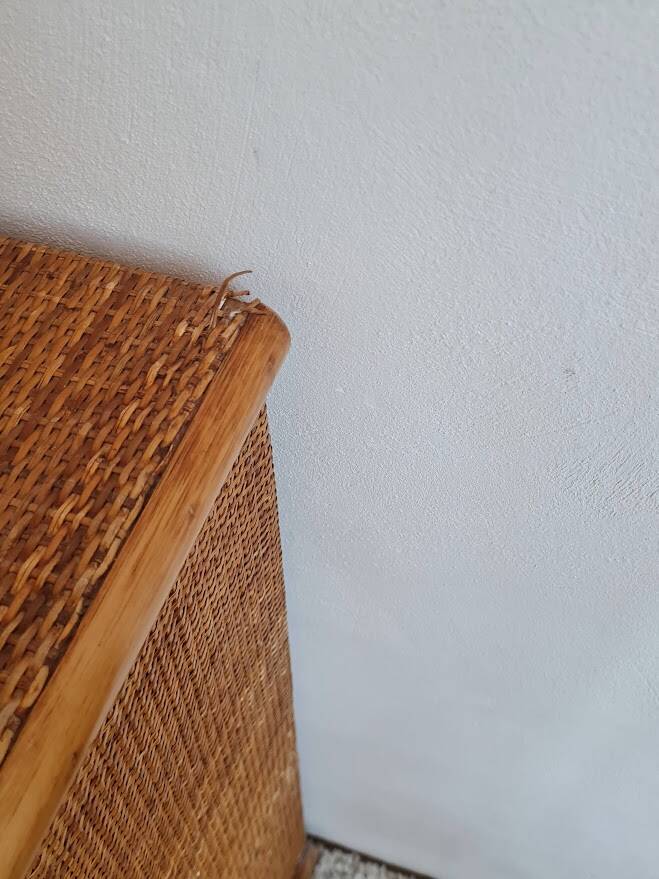 Commode en rotin, circa 1970