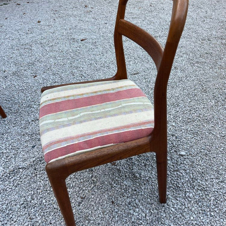 Pair of Scandinavian teak chairs from the 1960s.