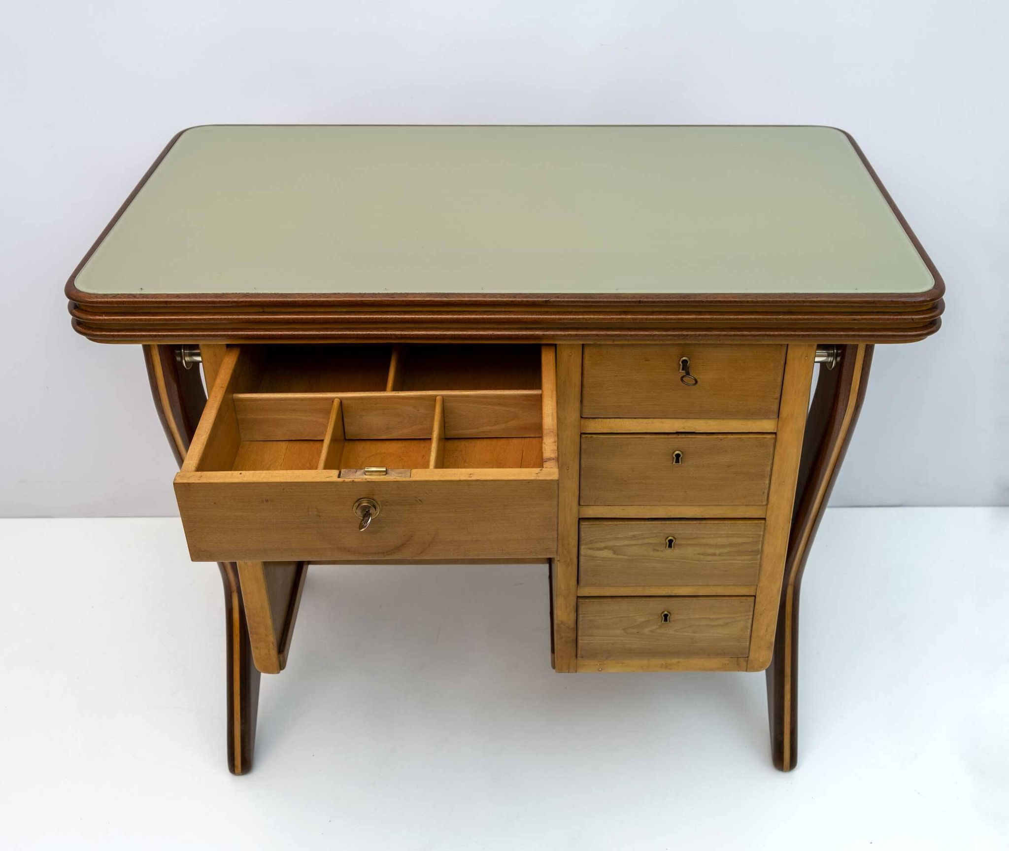 Mid-Century Modern Italian Shop Counter Cash Desk, 1950s