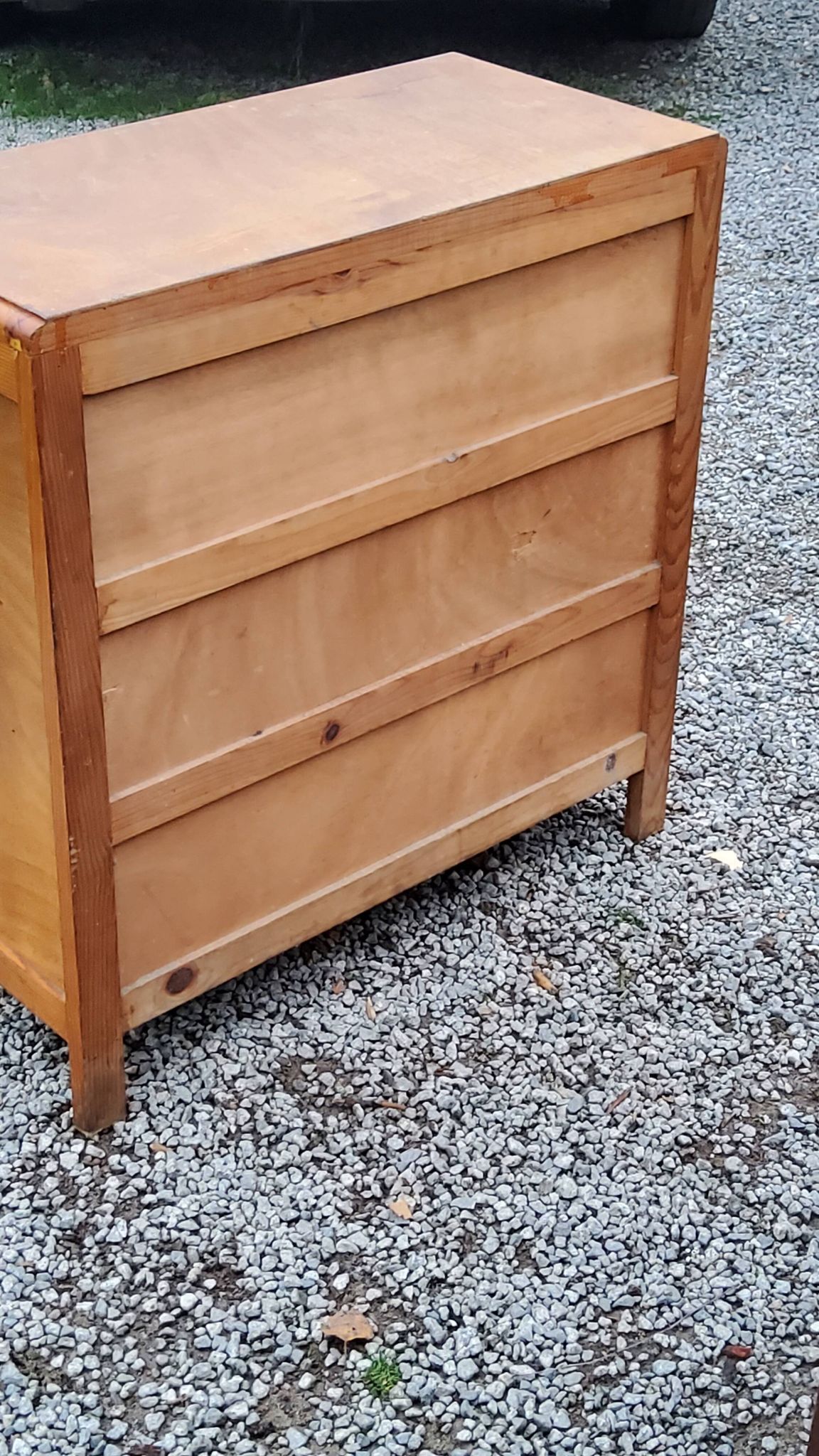 Vintage chest of drawers from the 50s with compass feet and 3 drawers